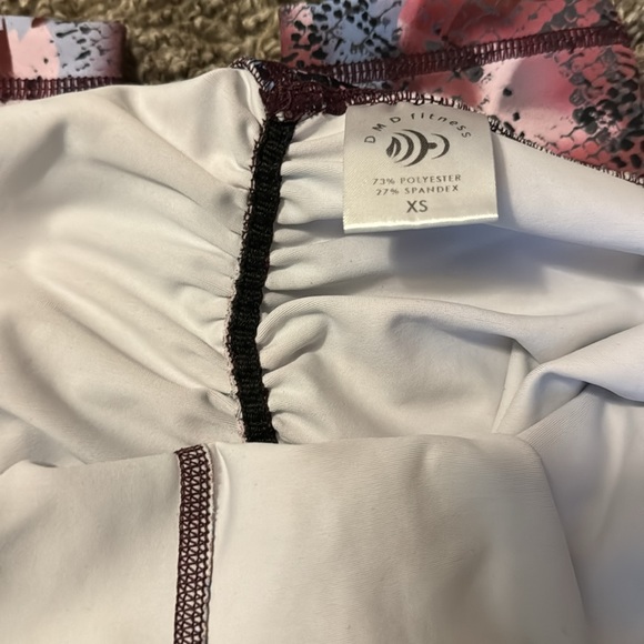 Picasso Crunch Booty Leggings - Picture 5 of 5